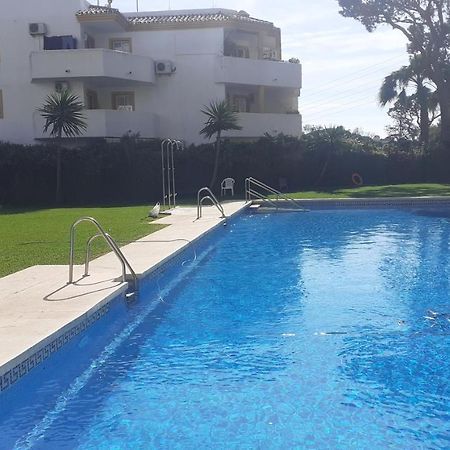 Apartamento- Atico En Mijas Costa , Con Piscina. Sitio de Calahonda Eksteriør billede