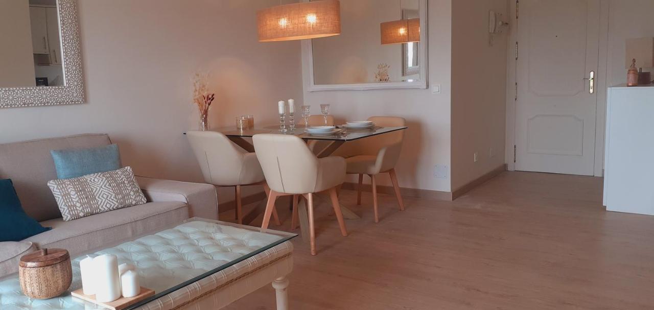 Apartamento- Atico En Mijas Costa , Con Piscina. Sitio de Calahonda Eksteriør billede